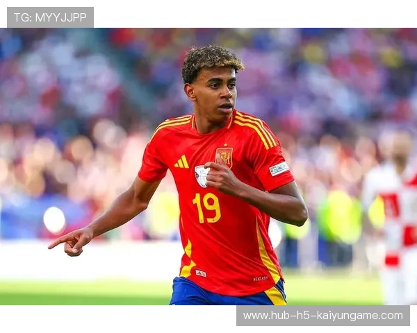 亚马尔退出国家队训练营，16岁天才再陷争议中心！